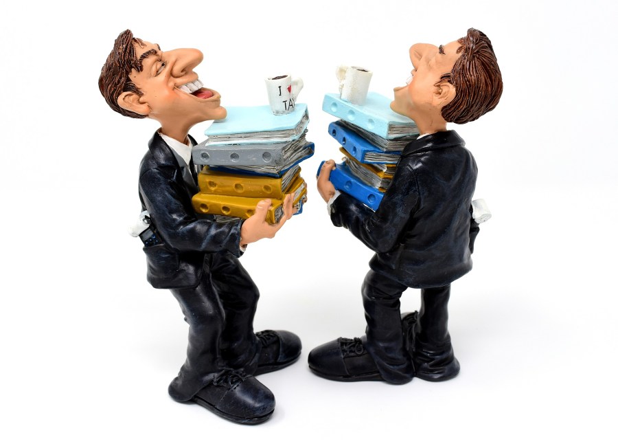 tax-consultant-3094819_1920